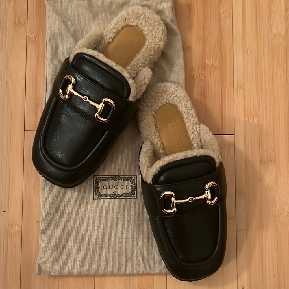 Gucci Black Leather Shearling Fur Lined Loafers